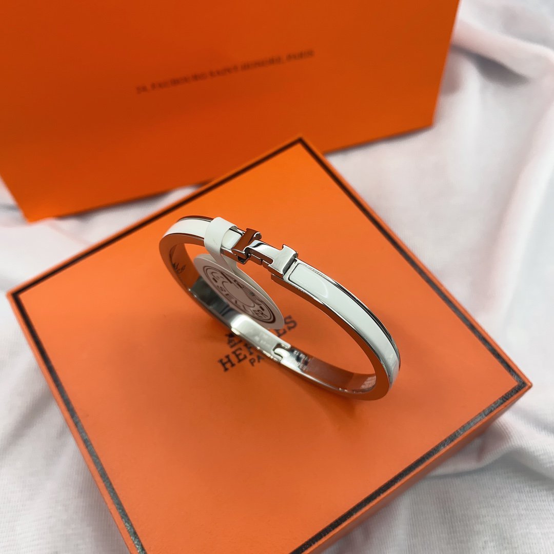 [Rani Jewelry]CLASSIC HM CLIC WHITE 8MM ENAMEL BRACELET