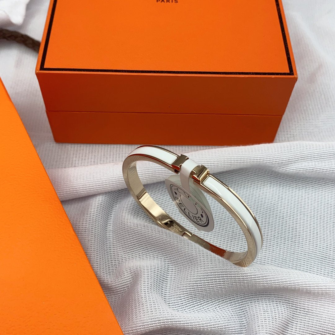 [Rani Jewelry]CLASSIC HM CLIC WHITE 8MM ENAMEL BRACELET