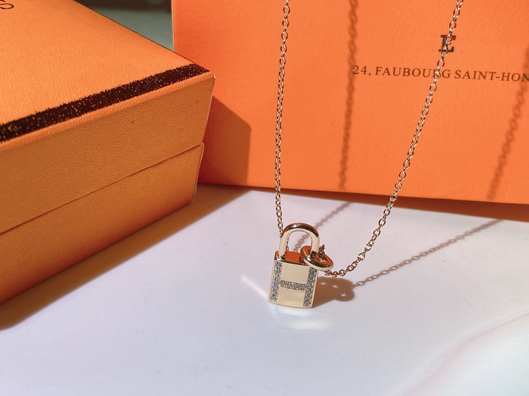 [Rani Jewelry]HM ADVANCED NICHE LOCK HEAD NECKLACE DIAMONDS
