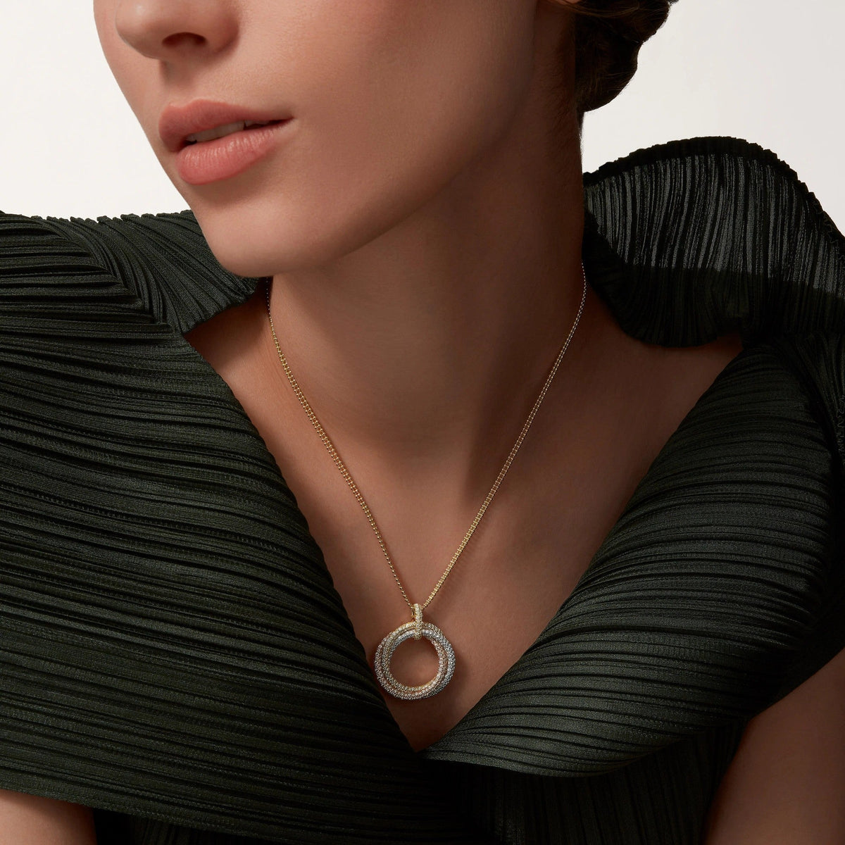 [Rani Jewelry] TRINITY LARGE FULL DIAMOND  NECKLACE