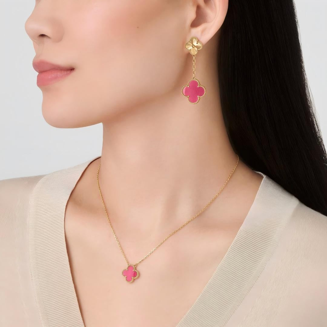 [Rani Jewelry] NEW CLOVER 15MM PINK ENAMEL NECKLACE