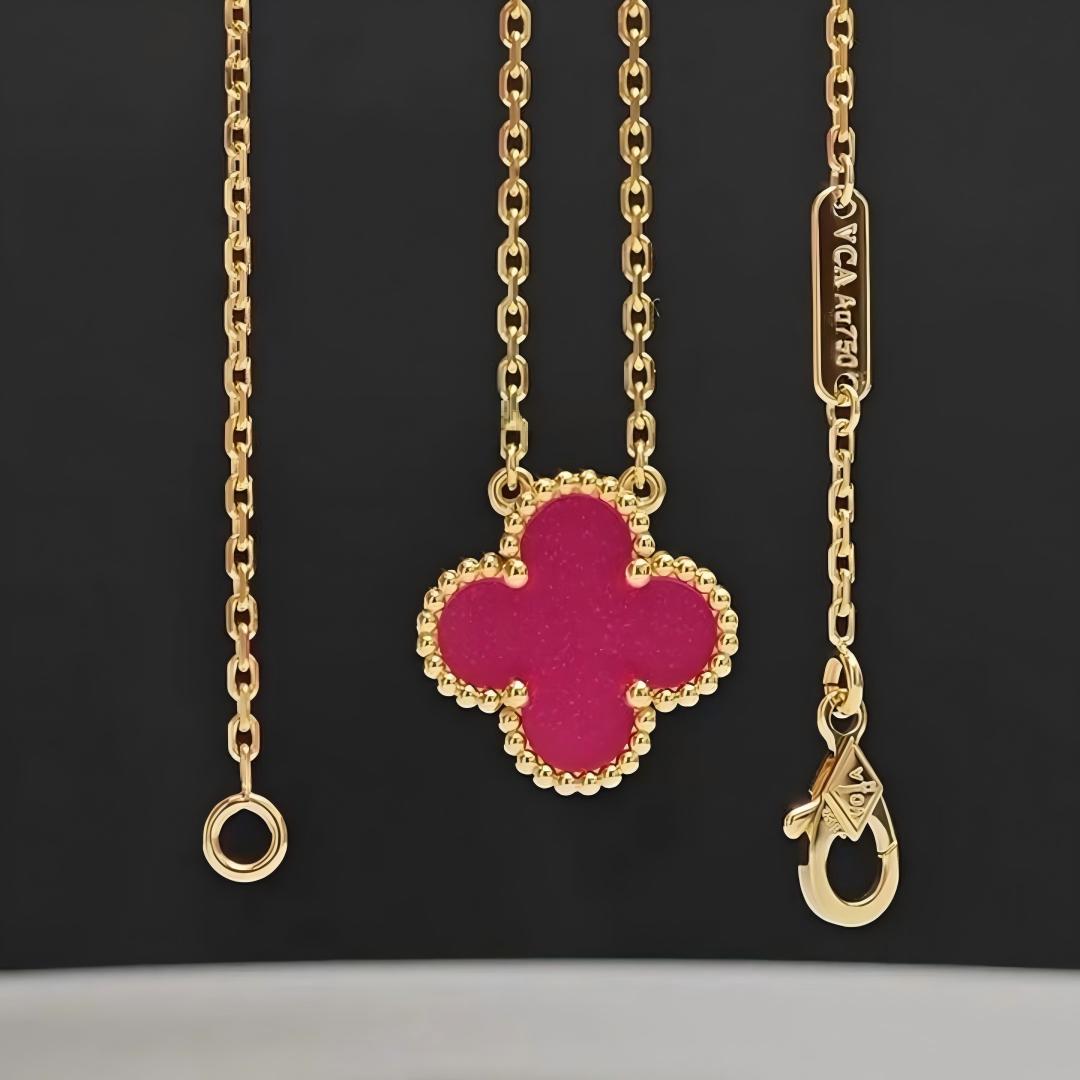 [Rani Jewelry] NEW CLOVER 15MM PINK ENAMEL NECKLACE