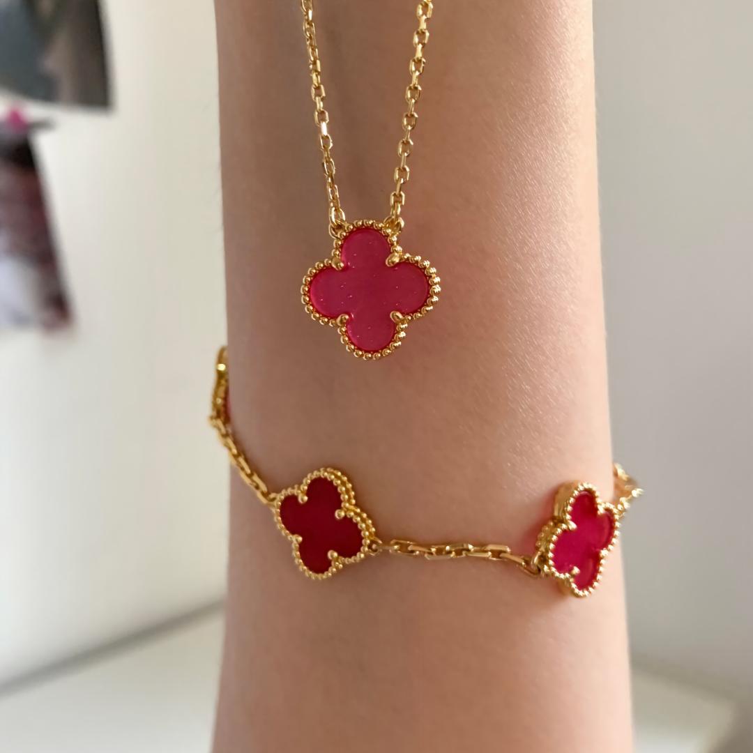 [Rani Jewelry] NEW CLOVER 15MM PINK ENAMEL NECKLACE