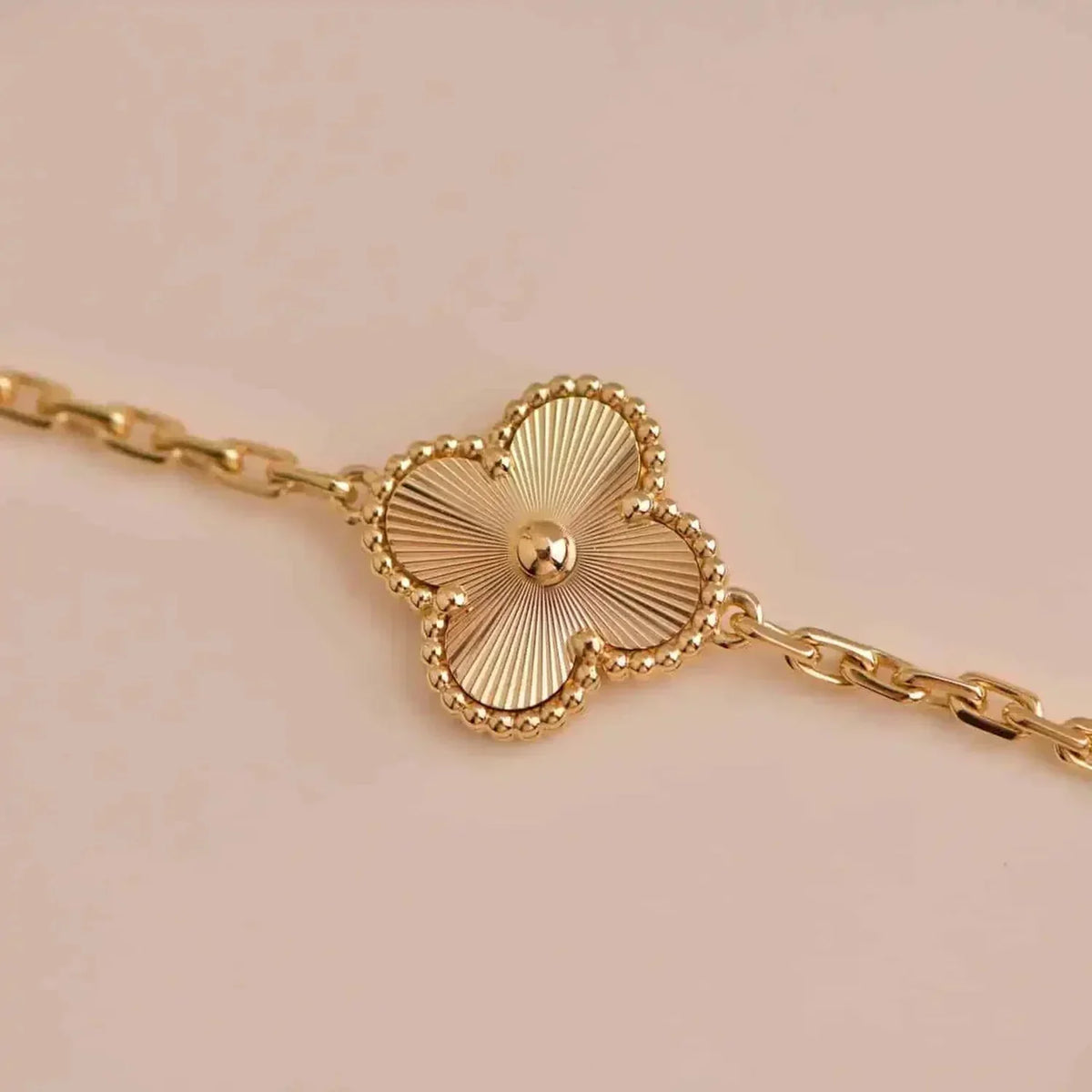 [Rani Jewelry] CLOVER 5 MOTIF LASER BRACELET COLLECTION