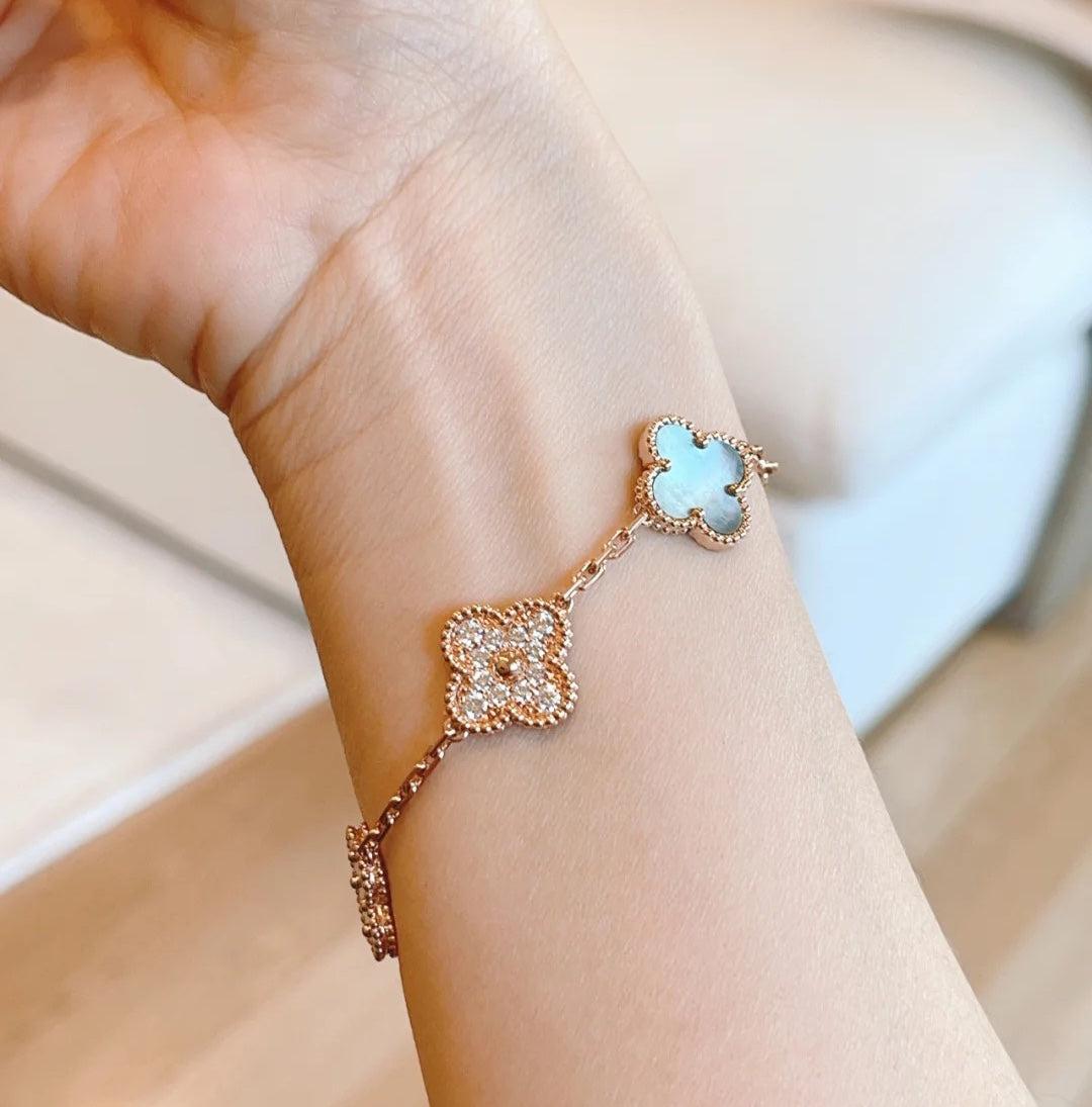 [Rani Jewelry] CLOVER 5 MOTIF GRAY MOP BRACELET COLLECTION