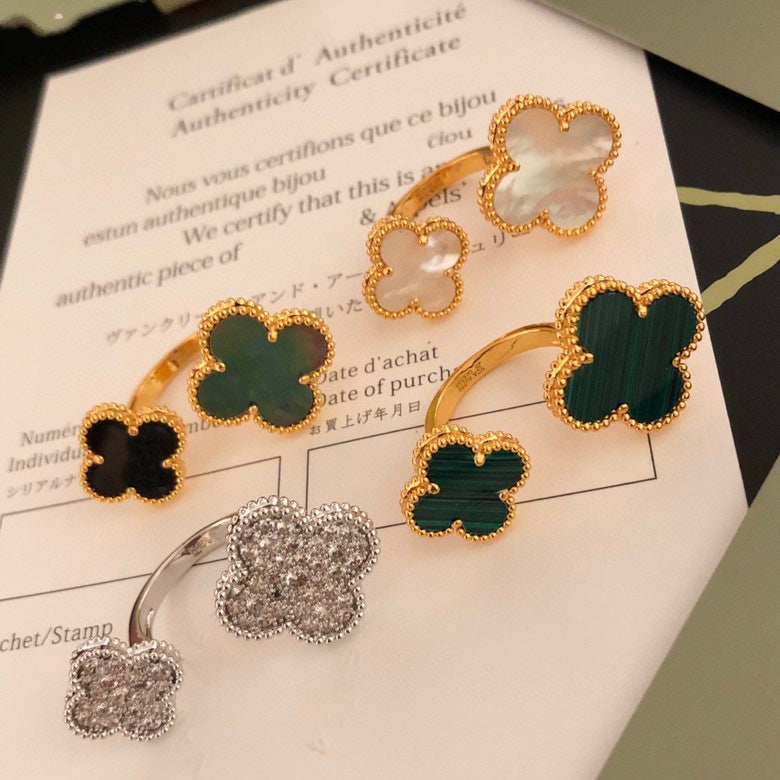 [Rani Jewelry]CLOVER BETWEEN THE FINGER RING