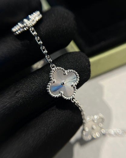[Rani Jewelry] CLOVER 5 MOTIF LASER BRACELET COLLECTION
